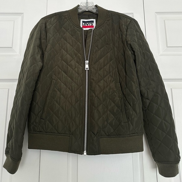 Levi’s Diamond Quilted Bomber Jacket – Women’s Size S – Olive Green - Picture 3 of 6